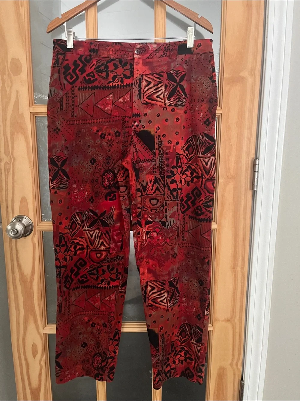 Chico's Aztec Pants VTG high rise straight leg sz 2 = Large, loose fit, print,
